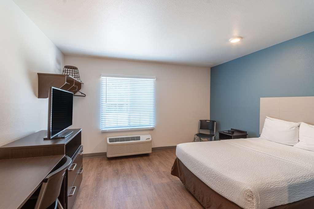 Extended Stay America Select Suites - Бомонт Номер фото