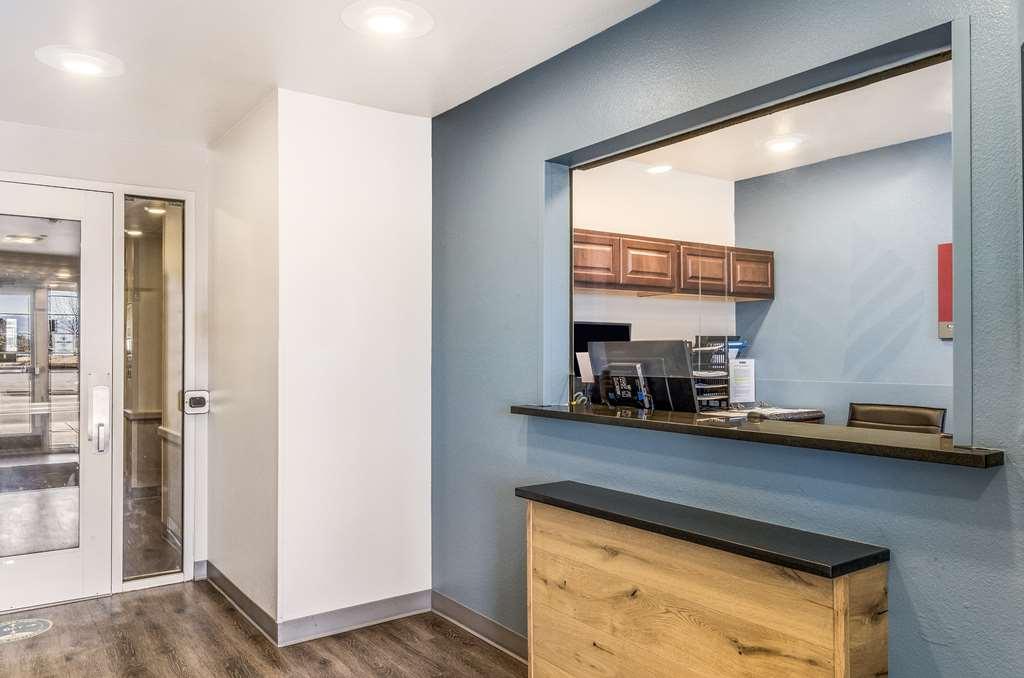 Extended Stay America Select Suites - Бомонт Интерьер фото