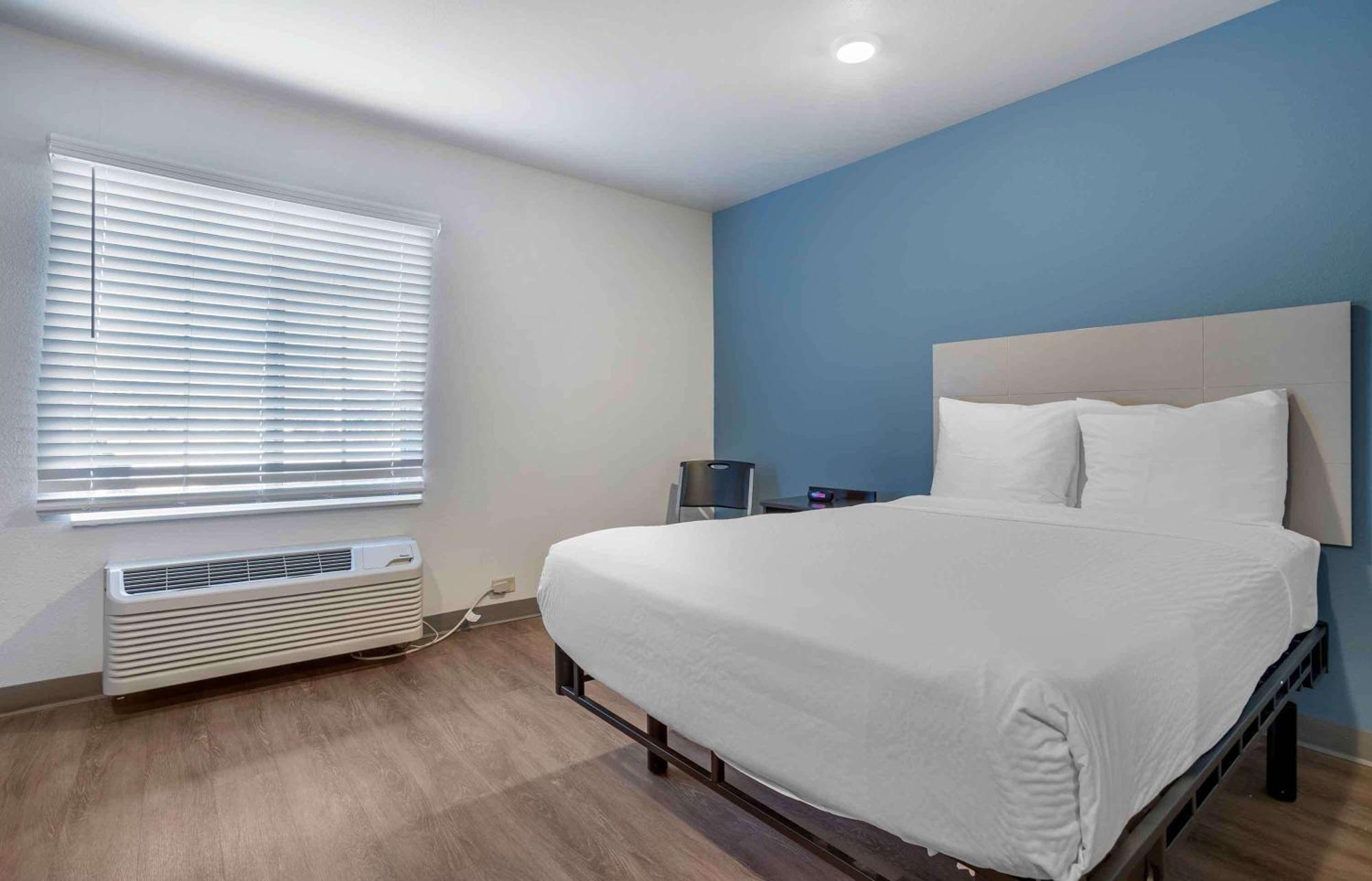 Extended Stay America Select Suites - Бомонт Экстерьер фото